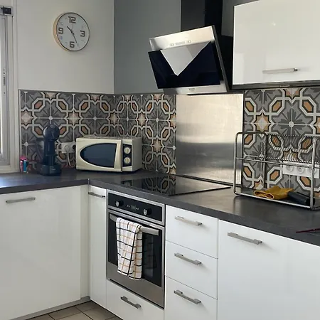 Proche Commerce Et Universite 1 Bed & Breakfast Brest