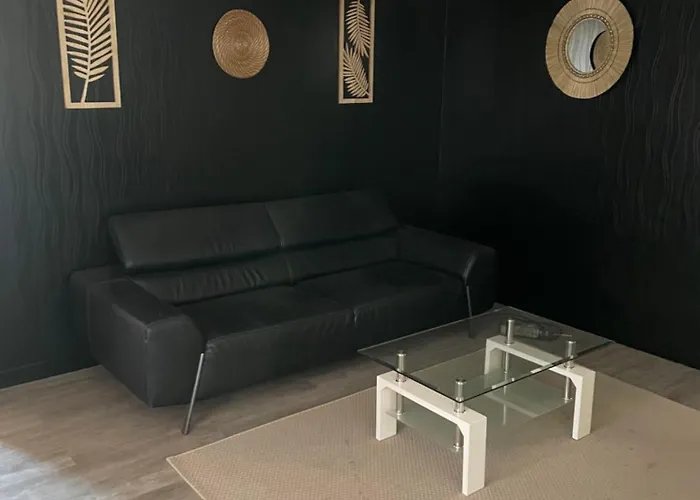 Proche Commerce Et Universite 1 Bed & Breakfast Brest